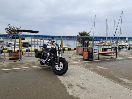 2011 Harley-Davidson Fat Bob, чёрный, 1050000 рублей, вид 2