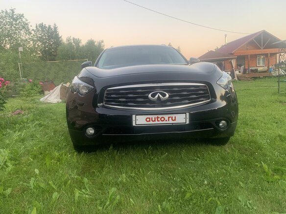 2011 Infiniti FX37 II (S51) Рестайлинг, чёрный, 1600000 рублей - вид 1