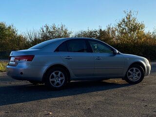2005 Hyundai Sonata V (NF), серебристый, 495421 рублей, вид 4