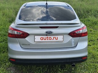 2011 Ford Focus III, серебристый, 850000 рублей, вид 4