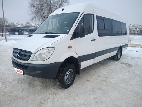2011 Mercedes-Benz Sprinter, белый, 3200000 рублей, вид 2