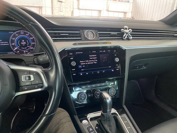 2019 Volkswagen Passat DSG7 B8, серый, 2450000 рублей - вид 8
