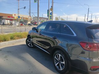 2019 Kia Sorento II Рестайлинг, серый, 2700000 рублей, вид 5