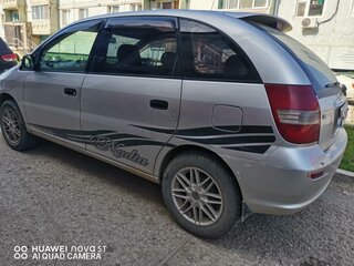 2001 Toyota Nadia, серебристый, 360000 рублей, вид 2