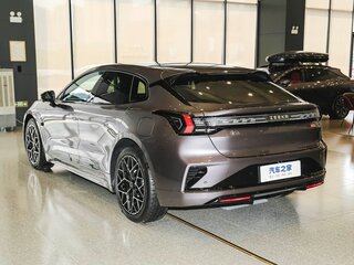 2026 Zeekr 001 103 kWh I Рестайлинг 2, коричневый, 10200000 рублей, вид 3
