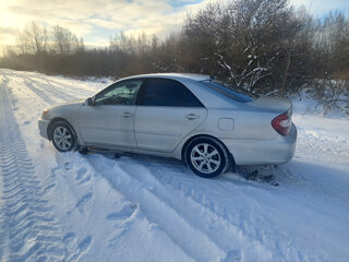 2002 Toyota Camry V (XV30), серебристый, 750000 рублей, вид 4