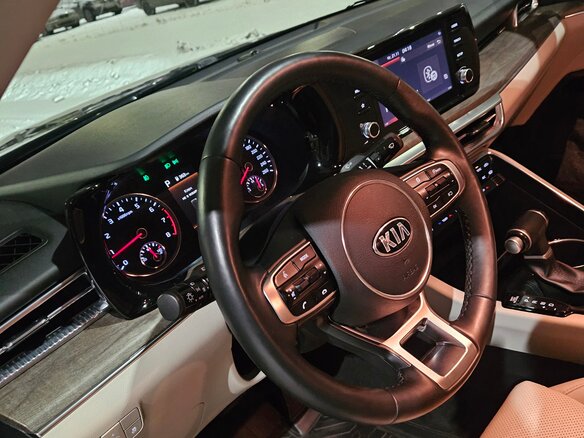 2021 Kia K5 III, чёрный, 2770000 рублей - вид 19