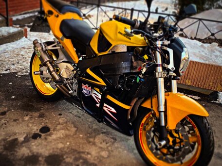 2002 Honda CBR 954RR Fireblade, жёлтый, 530000 рублей, вид 1