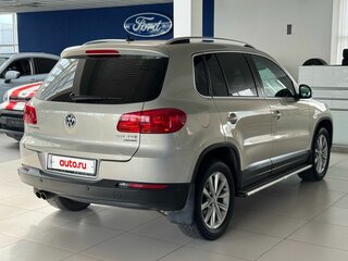 2012 Volkswagen Tiguan I Рестайлинг, серебристый, 1130000 рублей, вид 4
