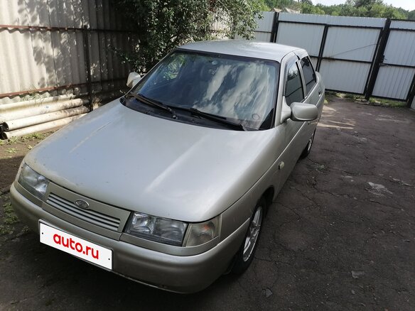 2005 Lada (ВАЗ) 2110, бежевый, 180000 рублей