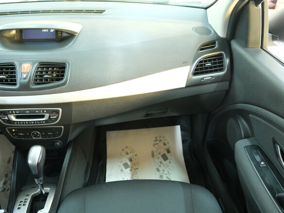 2011 Renault Fluence I, серый - вид 15