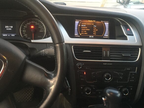 2009 Audi A4 IV (B8), красный, 1300000 рублей - вид 10