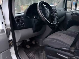 2013 Mercedes-Benz Sprinter, белый, 2100000 рублей, вид 4