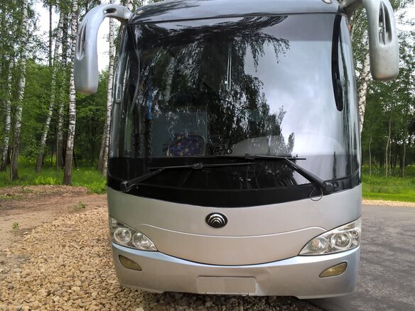 2011 Yutong ZK6129H, серебристый