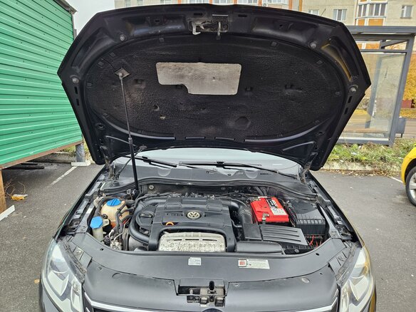 2012 Volkswagen Passat EcoFuel B7, чёрный, 1100000 рублей - вид 16