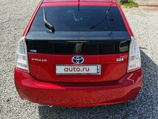 2010 Toyota Prius III (XW30), красный, 1100000 рублей, вид 4