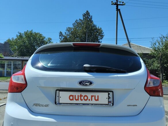 2013 Ford Focus III, белый, 850000 рублей - вид 5