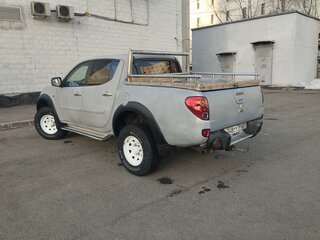 2008 Mitsubishi L200 IV, серый, 1100000 рублей, вид 3