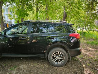 2014 Toyota RAV4 IV (XA40), чёрный, 2000000 рублей, вид 2