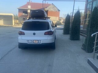2011 Volkswagen Tiguan I, белый, 1100000 рублей, вид 1
