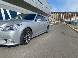 2013 Toyota Crown XIV (S210), серый, 2650000 рублей, вид 2