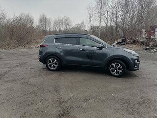 2020 Kia Sportage IV Рестайлинг, серый, 1800000 рублей, вид 2
