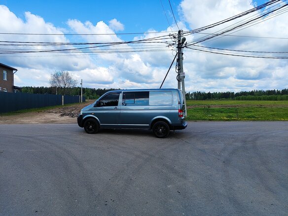 2005 Volkswagen Transporter T5, серый, 1350000 рублей - вид 16