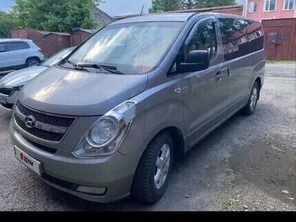 2011 Hyundai H-1 II, серебристый, 1900000 рублей - вид 8