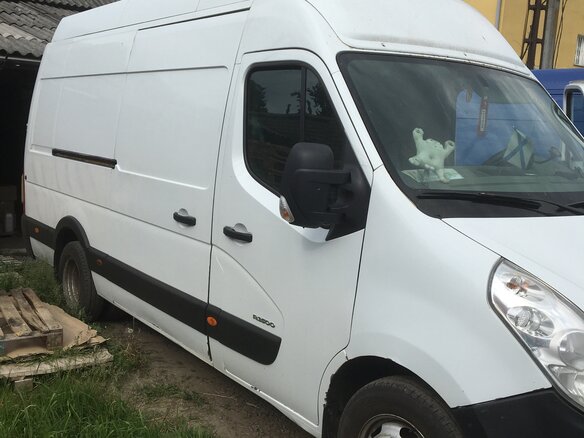 2011 Renault Master, белый, 1650000 рублей - вид 1