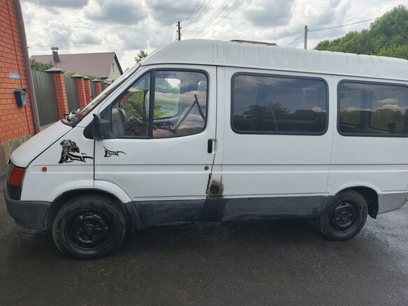 1989 Ford Transit, белый, 349999 рублей - вид 1