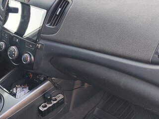 2010 Kia Cerato 6-speed II, серебристый, 880000 рублей, вид 5