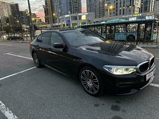 2019 BMW 5 серии 530d xDrive VII (G30/G31/G38), чёрный, 3700000 рублей, вид 3