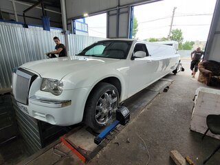 2005 Chrysler 300C I, белый, 890000 рублей, вид 3