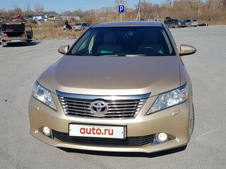 2012 Toyota Camry VII (XV50), бежевый, 1890000 рублей, вид 4