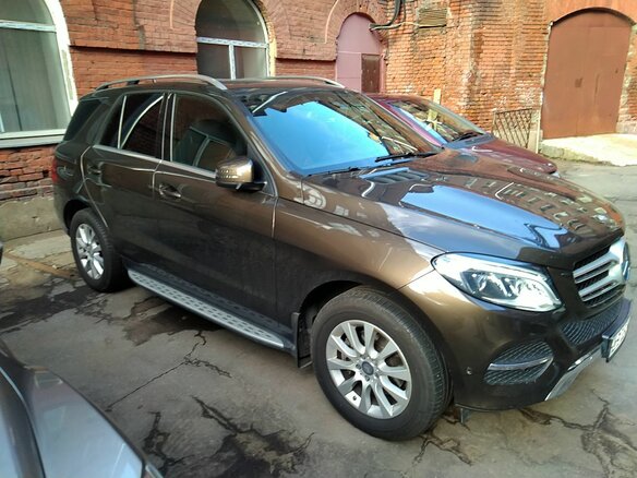 2015 Mercedes-Benz GLE 300 I (W166), коричневый, 4000000 рублей - вид 1