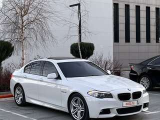 2012 BMW 5 серии 535i VI (F10/F11/F07), белый, 2500000 рублей, вид 3