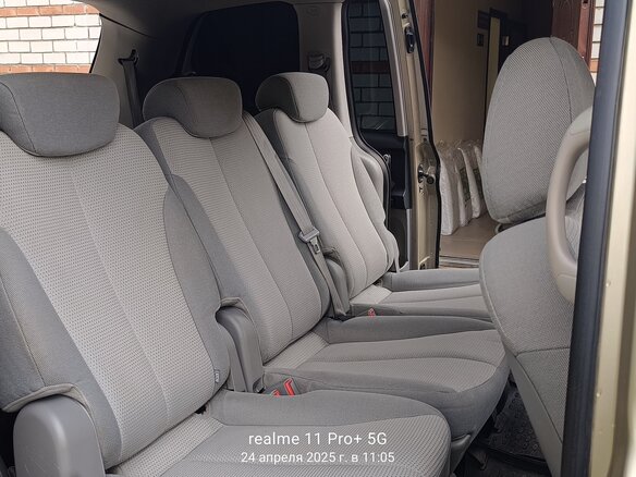 2009 Kia Carnival Grand II, золотистый, 1200000 рублей - вид 10