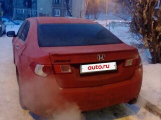 2008 Honda Accord VIII, красный, 1000000 рублей, вид 3