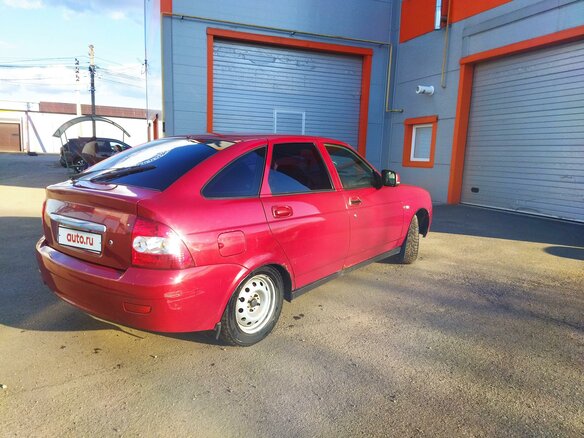 2008 Lada (ВАЗ) Priora I, красный, 330000 рублей - вид 6
