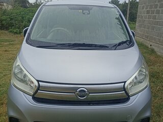 2016 Nissan Dayz I Рестайлинг, серебристый, 770000 рублей, вид 1