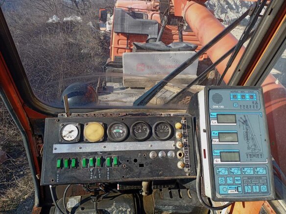 2012 КамАЗ 43118, оранжевый, 4200000 рублей - вид 4