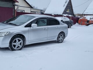 2008 Honda Civic VIII, серебристый, 780000 рублей, вид 1