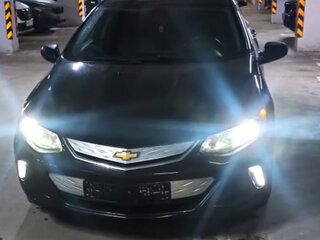 2015 Chevrolet Volt II, чёрный, 1550000 рублей, вид 1