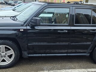 2007 Jeep Liberty (Patriot), чёрный, 880000 рублей, вид 3