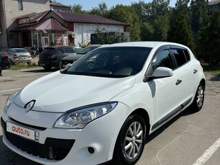 2009 Renault Megane III, белый, 560000 рублей, вид 1