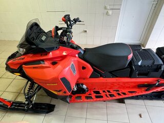 2019 BRP Ski-Doo Expedition Xtreme 850, красный, 1950000 рублей, вид 3