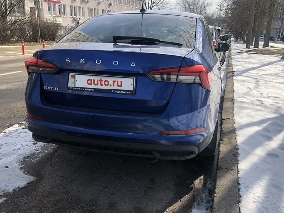 2021 Skoda Rapid II, синий, 1550000 рублей - вид 3