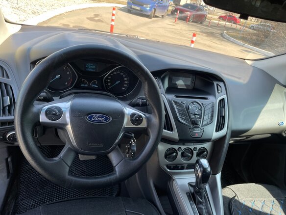 2012 Ford Focus III, белый, 720000 рублей - вид 10
