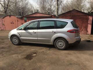 2012 Ford S-MAX I Рестайлинг, серебристый, 1050000 рублей, вид 4