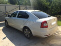 2011 Skoda Octavia II (A5) Рестайлинг, белый - вид 2
